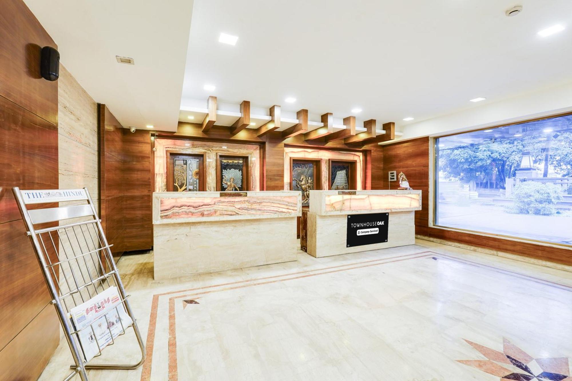 Super Townhouse Oak Alandur Near Chennai Airport Formerly Vijay Park ภายนอก รูปภาพ
